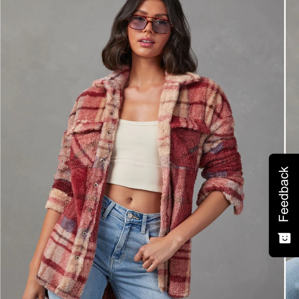 Skylar rose like NEW cozy soft women’s coat.